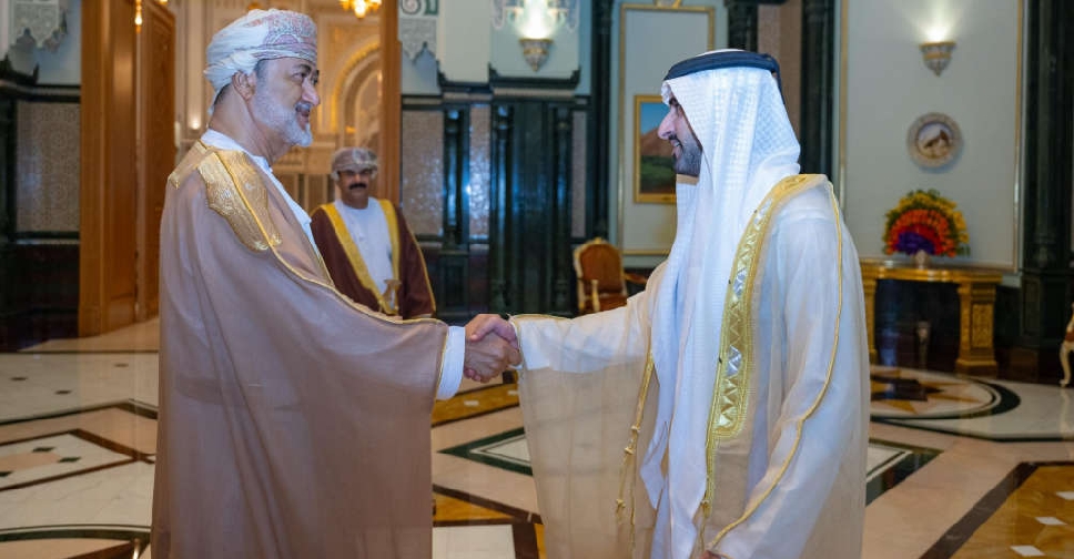 Sheikh Hamdan Meets Sultan of Oman to Strengthen UAE-Oman Strategic Ties