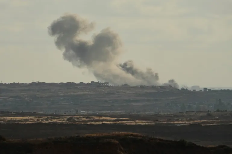 Israel Mobilizes Tens of Thousands of Reservists to Intensify Gaza Offensive