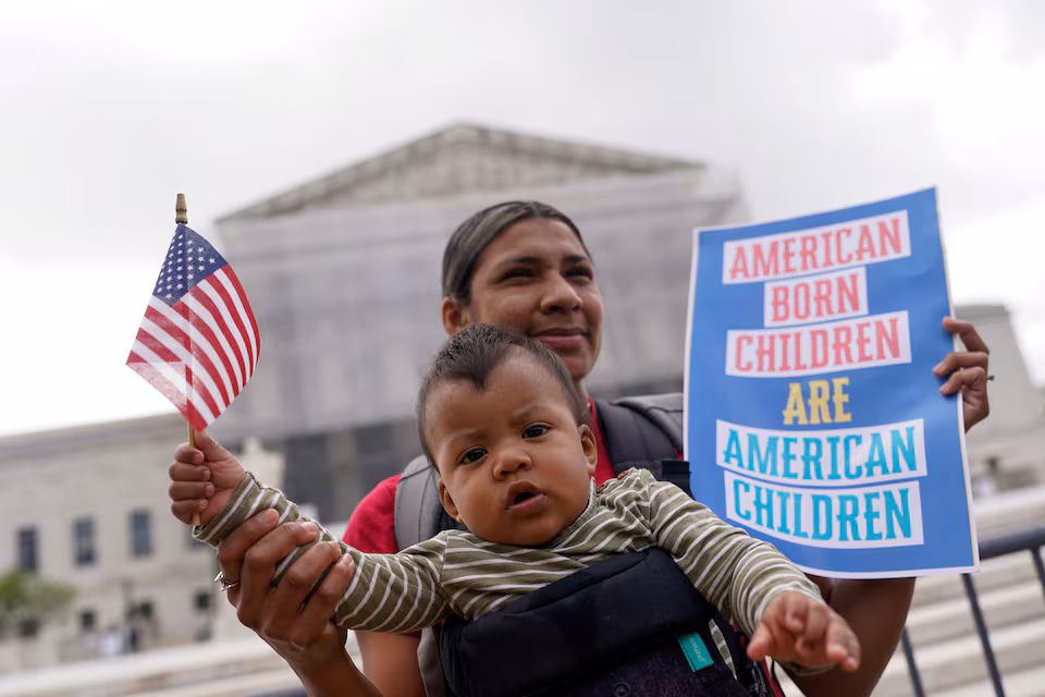 U.S. Supreme Court Reviews Trump’s Attempt to Restrict Birthright Citizenship
