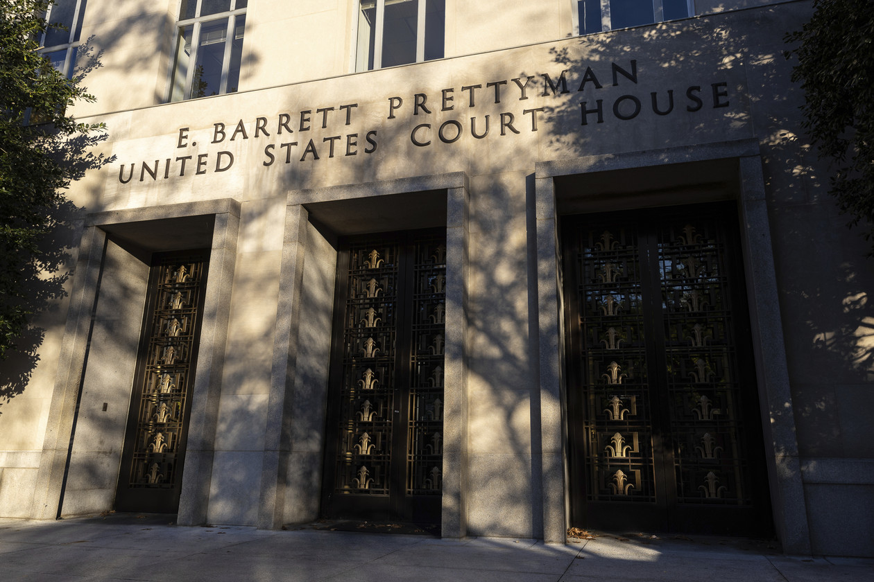 Appeals Court Reinstates Trump-Era Executive Order Targeting Federal Worker Unions