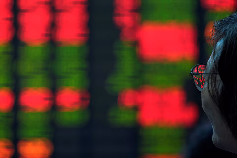 Hedge Funds Re-enter Chinese Equities Amid Trade Talk Optimism, Says Morgan Stanley