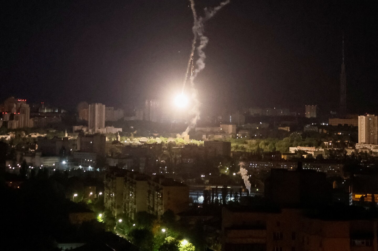 Kyiv Mayor Says Drones and Missiles Hit City, Triggering Fires