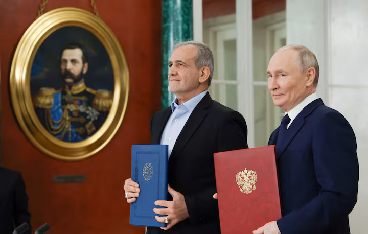 Iran’s Parliament Approves 20-Year Strategic Pact With Russia Amid Deepening Alliance