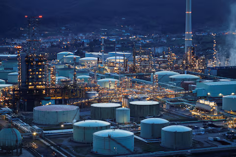 Oil Prices Climb Amid Optimism Over U.S.-China Trade Talks