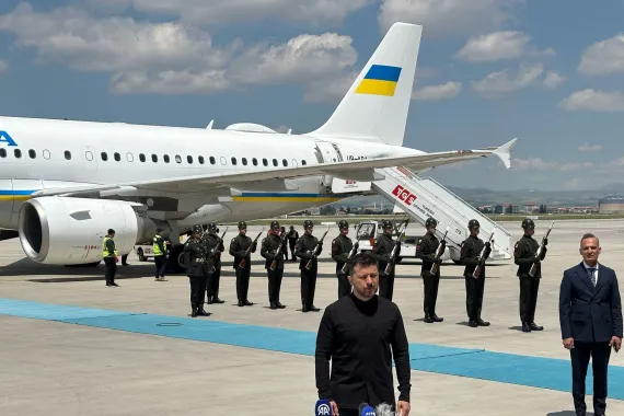 Putin Absent from Istanbul Ukraine Peace Talks, Casting Doubt on Progress