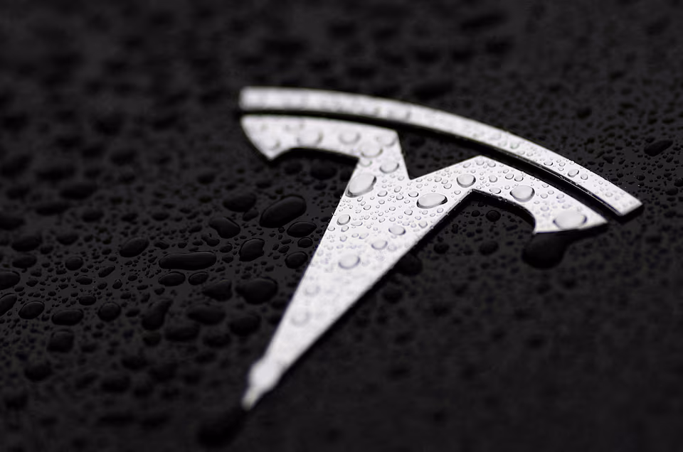 Tesla’s ‘Robotaxi’ trademark refused for being too generic – TechCrunch reports