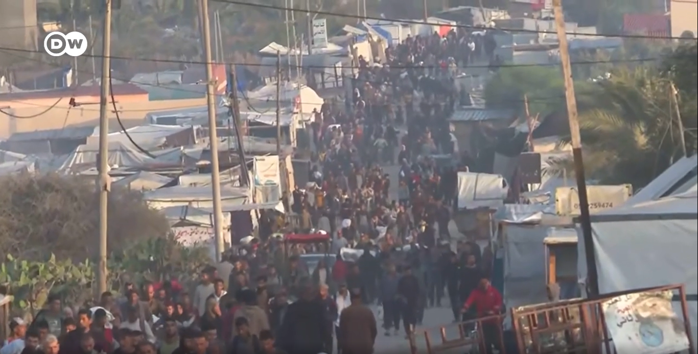 Dozens Killed in Israeli Strike on Gaza Aid Distribution Site, Says Health Ministry