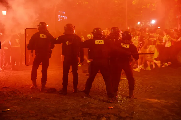 Two Dead and Hundreds Arrested in Paris Riots Following PSG's Champions League Victory