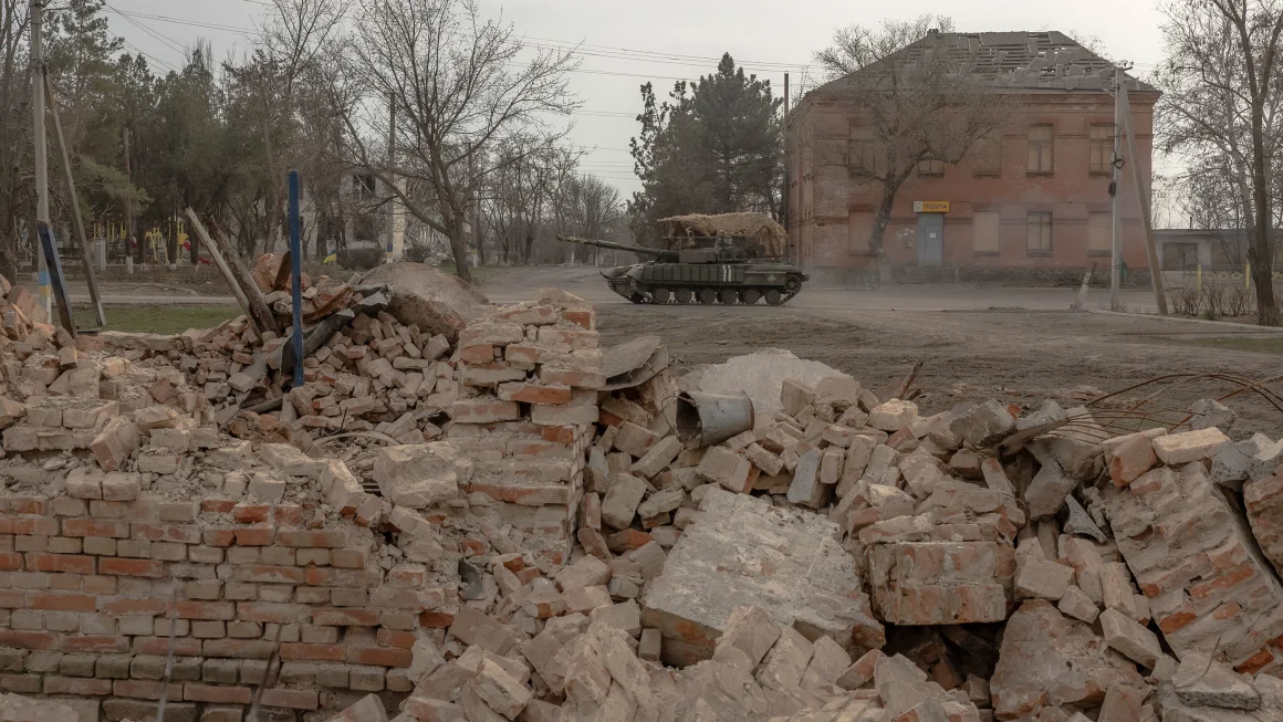 Russia Claims Offensive in Ukraine's Dnipropetrovsk Region as Fighting Intensifies