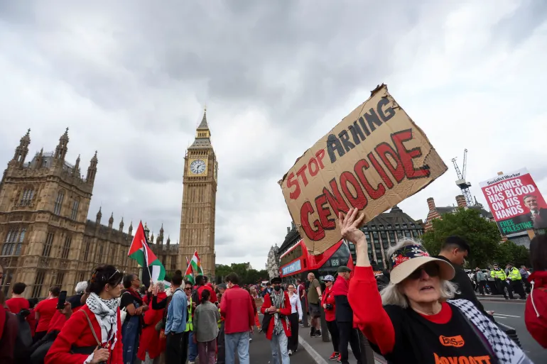 UK Pro-Palestine Protesters Demand Arms Embargo and Sanctions Against Israel